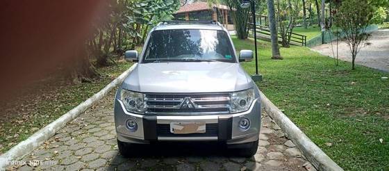 MITSUBISHI PAJERO FULL 3.8 HPE 4X4 V6 24V GASOLINA 4P AUTOMÁTICO